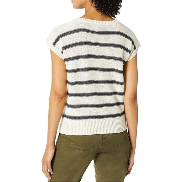 LUCKY BRAND Cream Striped Knit Sweater sz Medium - Picture 2 of 9